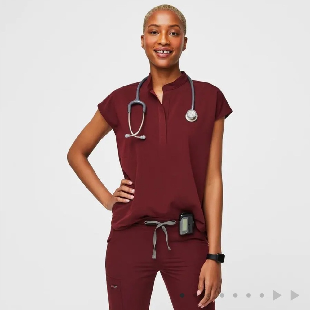 🍷 FIGS Burgundy Scrub Set – Rafaela Mandarin Top + Zamora Joggers 🍷